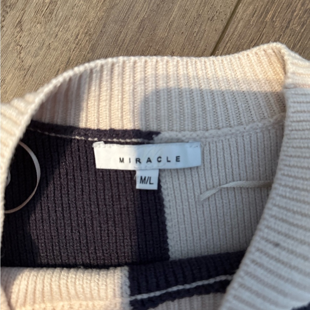 Altard State sweater - Picture 2 of 2